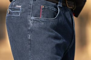 Le Jeans MEYER chez Yves Habilleur Gasoline à Couëron près de Nantes AA